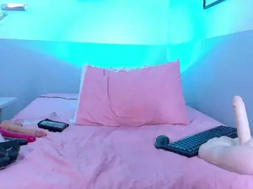 Bongacams Adult Video Chat of cutepetitee