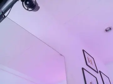 Bongacams Adult Webcams of cutepetitee