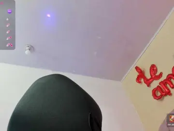 Bongacams Live Porn of SABRINA-TAY