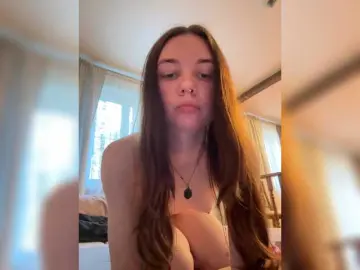 Bongacams Adult Webcam of shyyyygirls