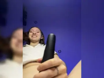 Bongacams Free Porn Cam of sonnyaaa