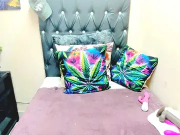 Bongacams Live Sex Cam of temptressqeen