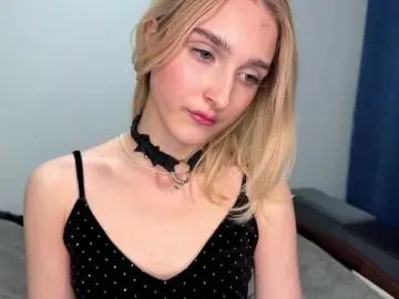 Bongacams Adult Video Chat of SweetiLun1