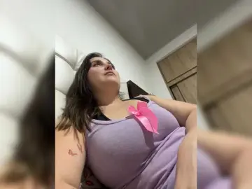 Bongacams Watch Live Sex Cams of karlacortes1