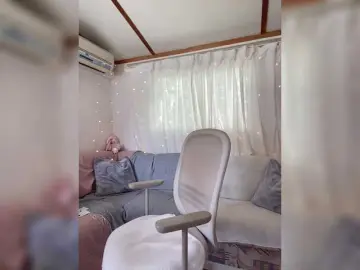 Bongacams Free Porn Cam of miss-milka