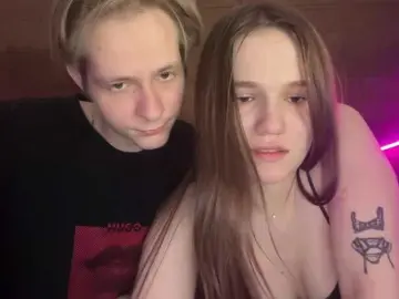 Bongacams Adult Video Chat of titsDestroy2007