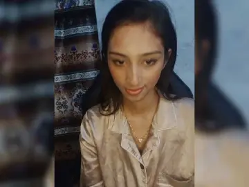 Bongacams Free Porn Cam of AlinaPopy