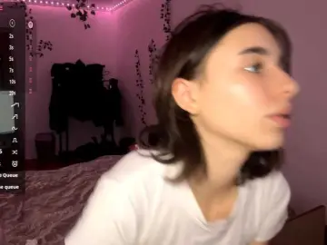 Bongacams Live Sex Cam of EvonneHeally