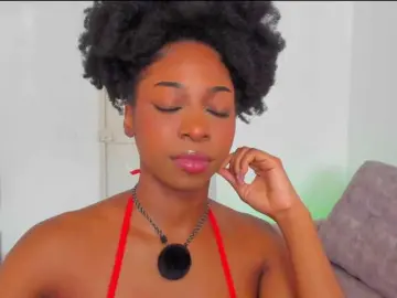 Bongacams Nude Webcam of Amatiistur