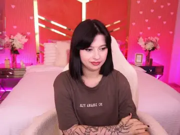 Bongacams Live Sex of MikiiKiwi