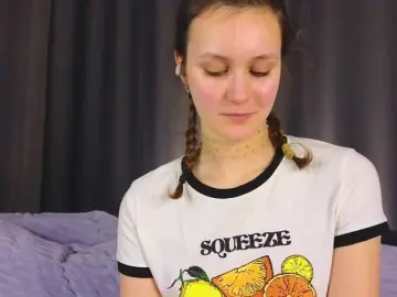 Bongacams Free Porn Cam of FoxFever