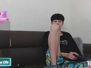 Bongacams Adult Webcams of LiamBrown09