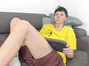 Bongacams Sex Cam of LiamBrown09