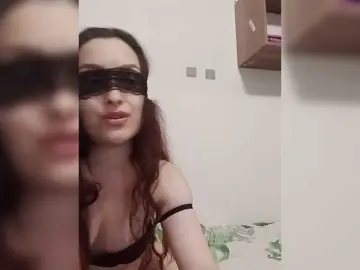 Bongacams Watch Live Sex Cams of AlisaXCristal