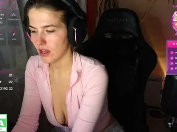 Bongacams Free Porn Cam of mag1c-eyes