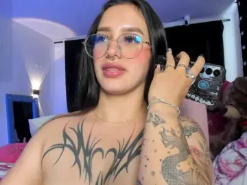 Bongacams Live Sex of karolina-evans