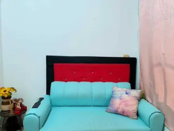 Bongacams Live Sex Cam of mia18xxx