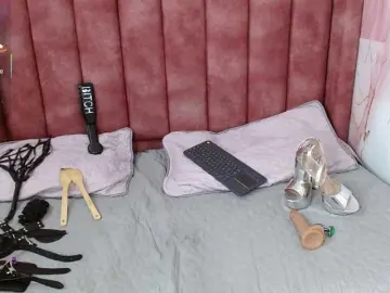 Bongacams Watch Live Sex Cams of hilaryythompson