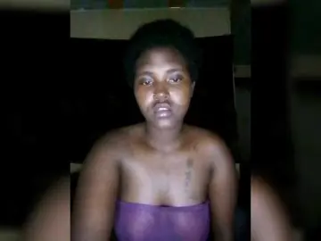 Bongacams Live Sex Cam of Davinalola