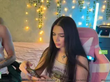 Bongacams Watch Live Sex Cams of CoupleOnFire