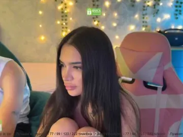 Bongacams Free Porn Cam of CoupleOnFire
