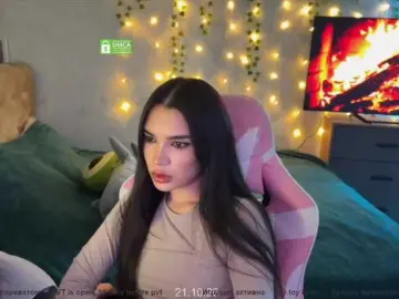 Bongacams Best live sex cam show of CoupleOnFire