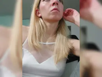 Bongacams Live Porn of LittleSammy