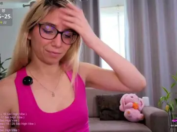 Bongacams Live Porn of LittleSammy