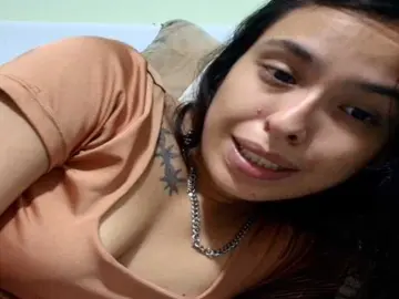 Bongacams Live Sex Cam of Alondraconnor