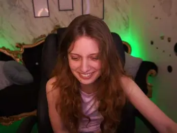 Bongacams Sex Cam of CuteeFoxy