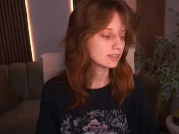 Bongacams Sex Cam of CuteeFoxy