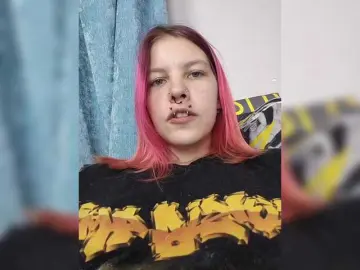 Bongacams Free Porn Cam of SquirtApril