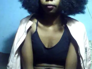 Bongacams Live Sex Cam of Kisshot2