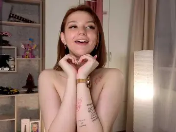 Bongacams Nude Webcam of mia-roxxxx