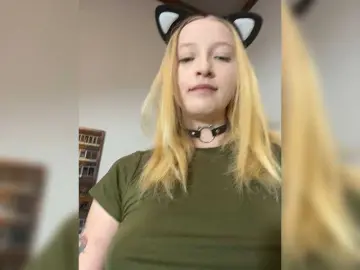 Bongacams Watch Live Sex Cams of AlexAndPole