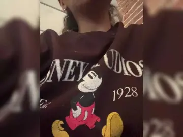 Bongacams Adult Webcams of EmilyLeah