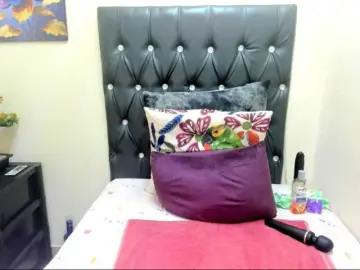 Bongacams Free Porn Cam of Toxicfantasy4u