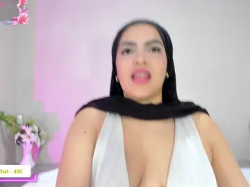 Bongacams Sex Cam of mhia-paris