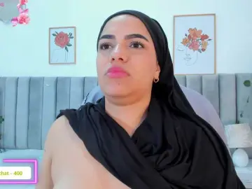 Bongacams Sex Chat of mhia-paris