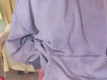 Bongacams Live Porn of CrazyWine