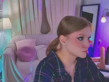 Bongacams Free Porn Cam of CrazyWine