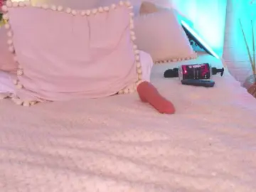 Bongacams Sex Chat of CrazyWine