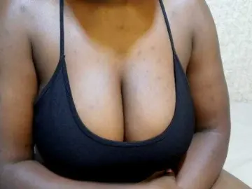 Bongacams Best Webcam of pretty-lioness