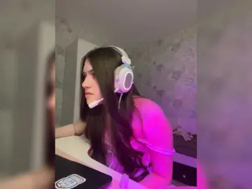 Bongacams Sex Cam of Alicedoll7