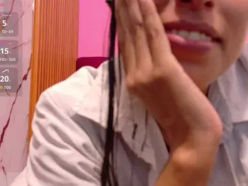 Bongacams Free Porn Cam of yourcuteneighbourr