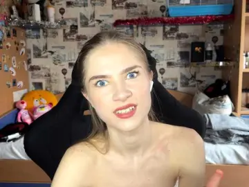 Bongacams Live Porn of LuveniaMalena