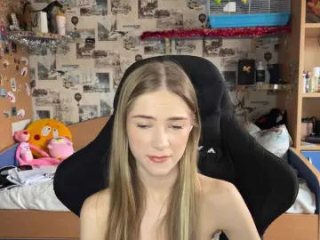 Bongacams Free Porn Cam of LuveniaMalena