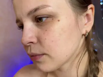 Bongacams Live Sex Cam of little-nymphomaniac