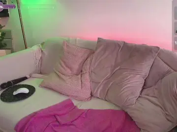 Bongacams Free Porn Cam of SallyeLeins