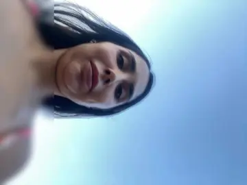 Bongacams Live Porn of SallyeLeins